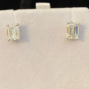 2.00 ctw DIAMOND EMERALD EARRINGS